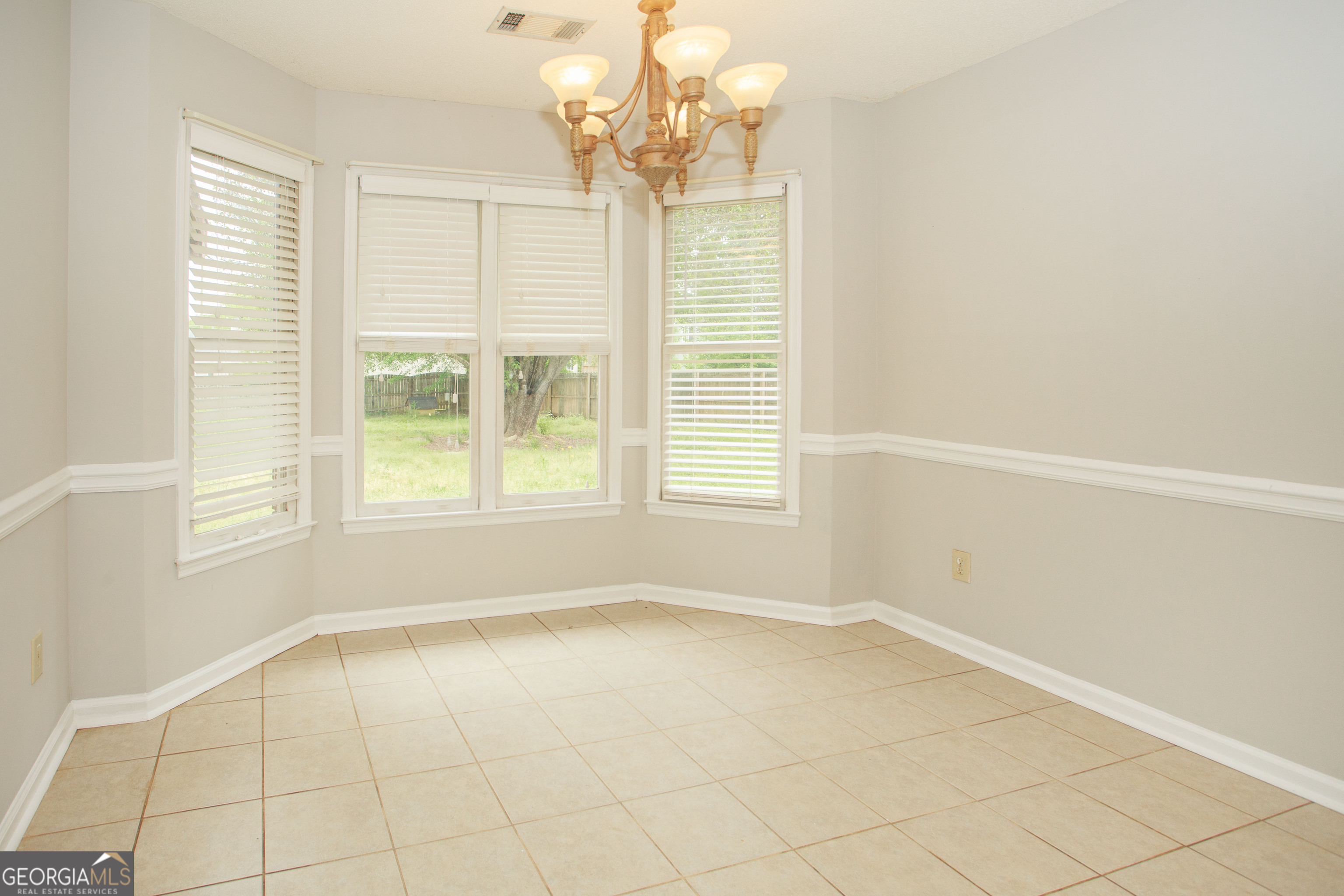 201 Willowgate Drive Property Photo 30