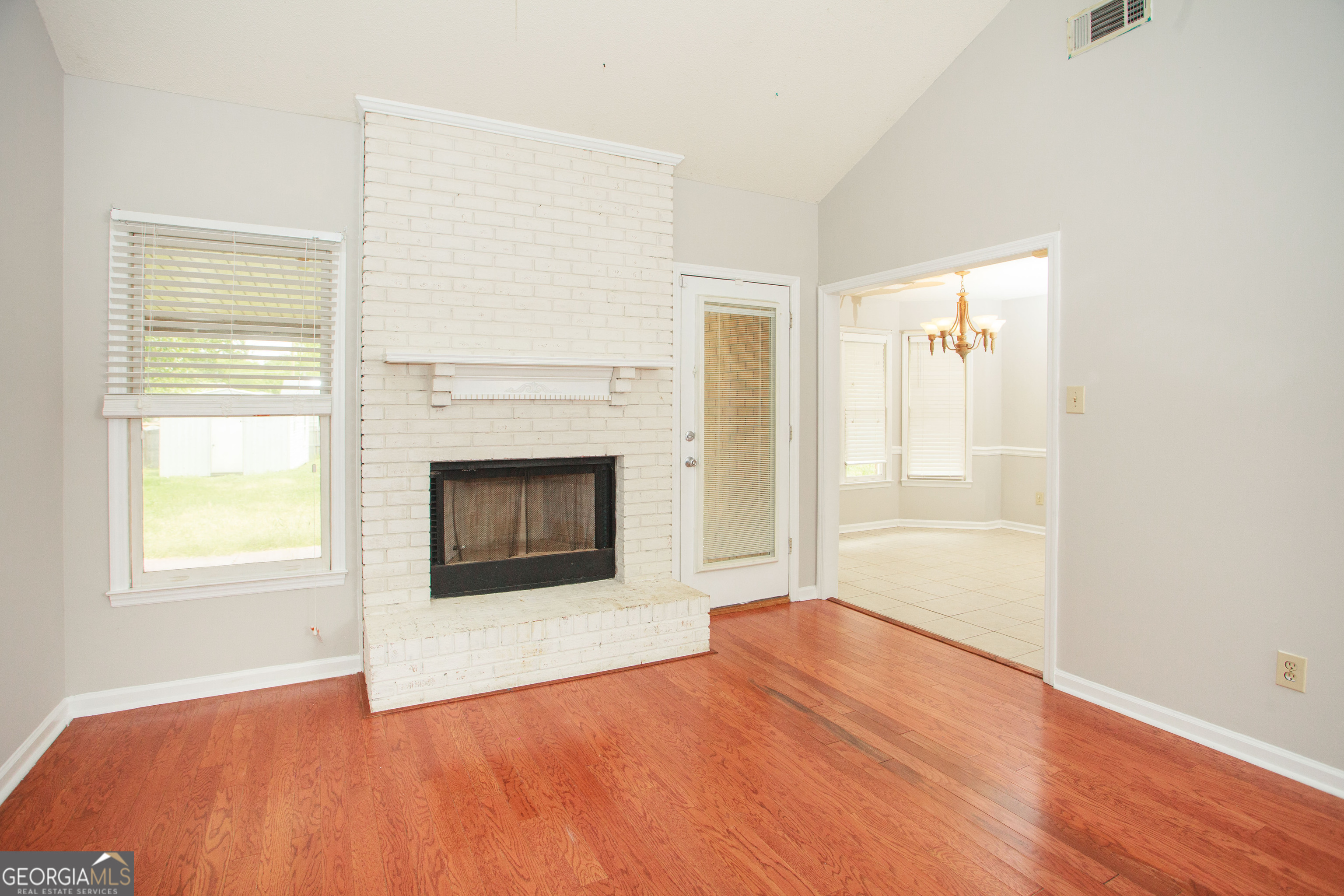 201 Willowgate Drive Property Photo 32