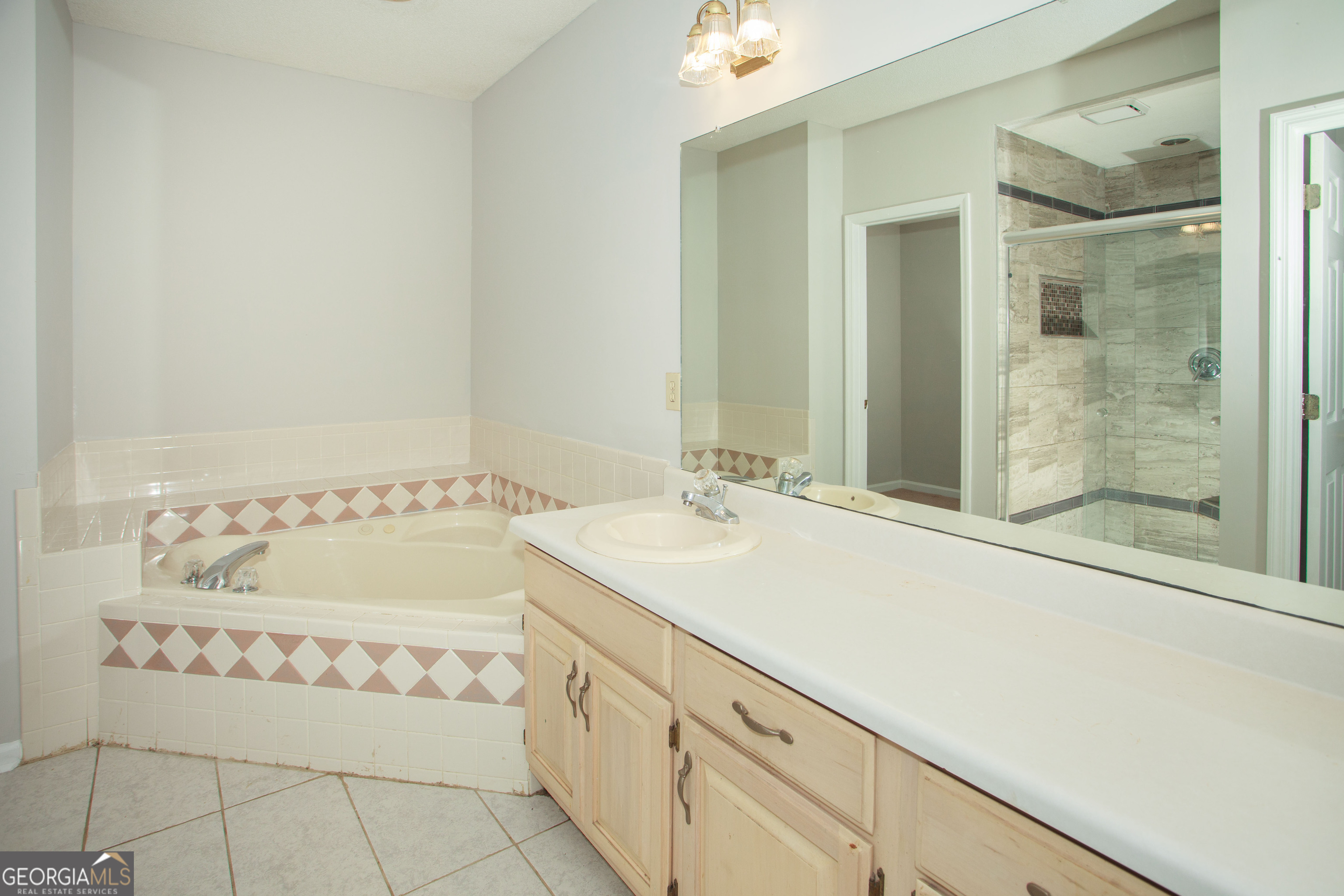 201 Willowgate Drive Property Photo 34