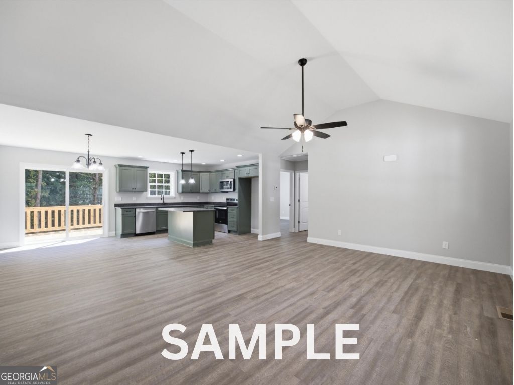 116 School Street Property Photo 4