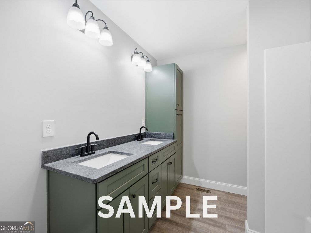 116 School Street Property Photo 7