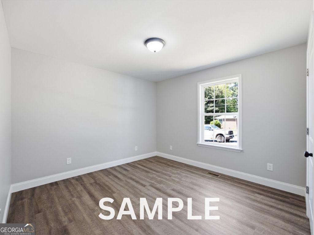 116 School Street Property Photo 8