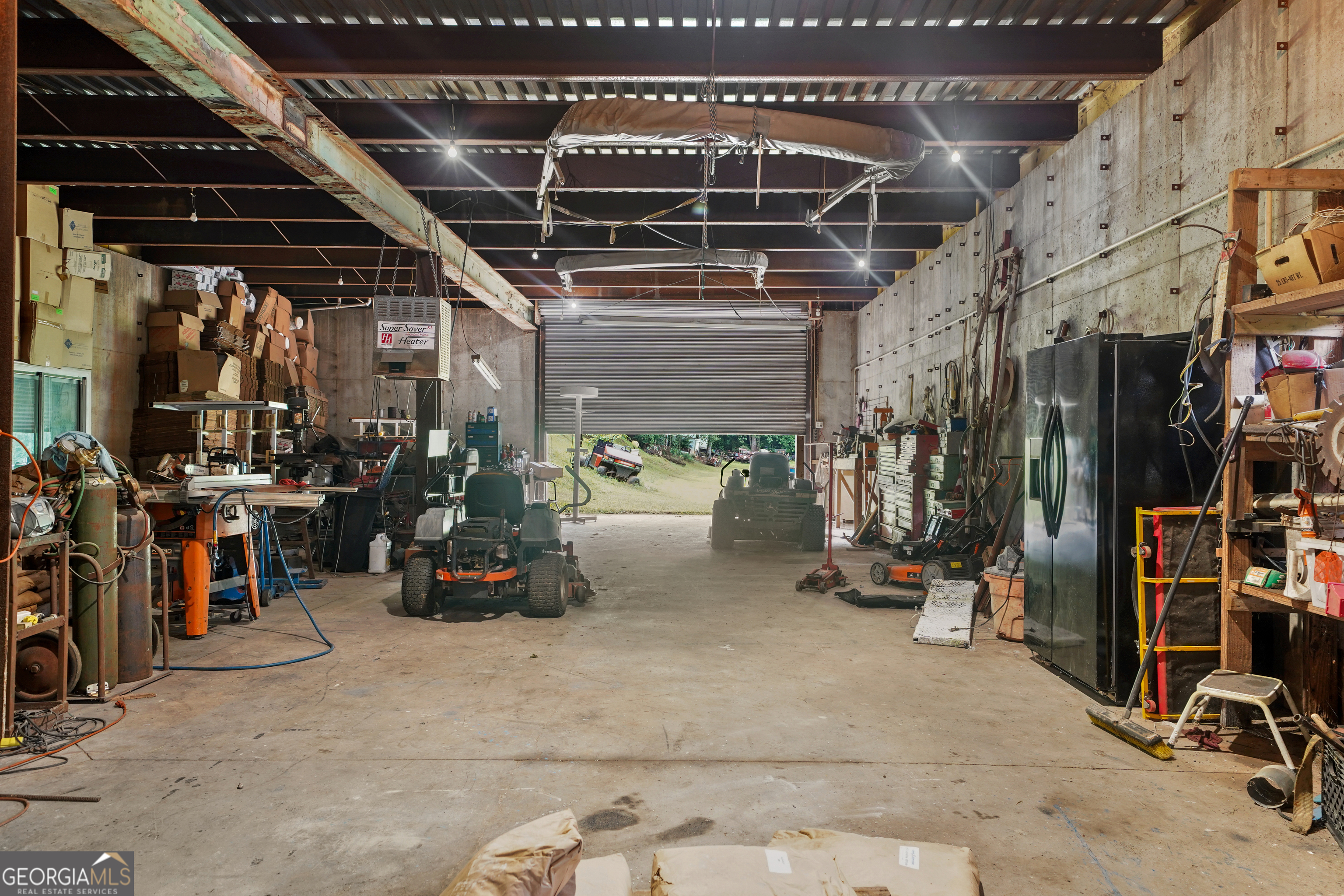 2772 Highway 19 N Property Photo 18