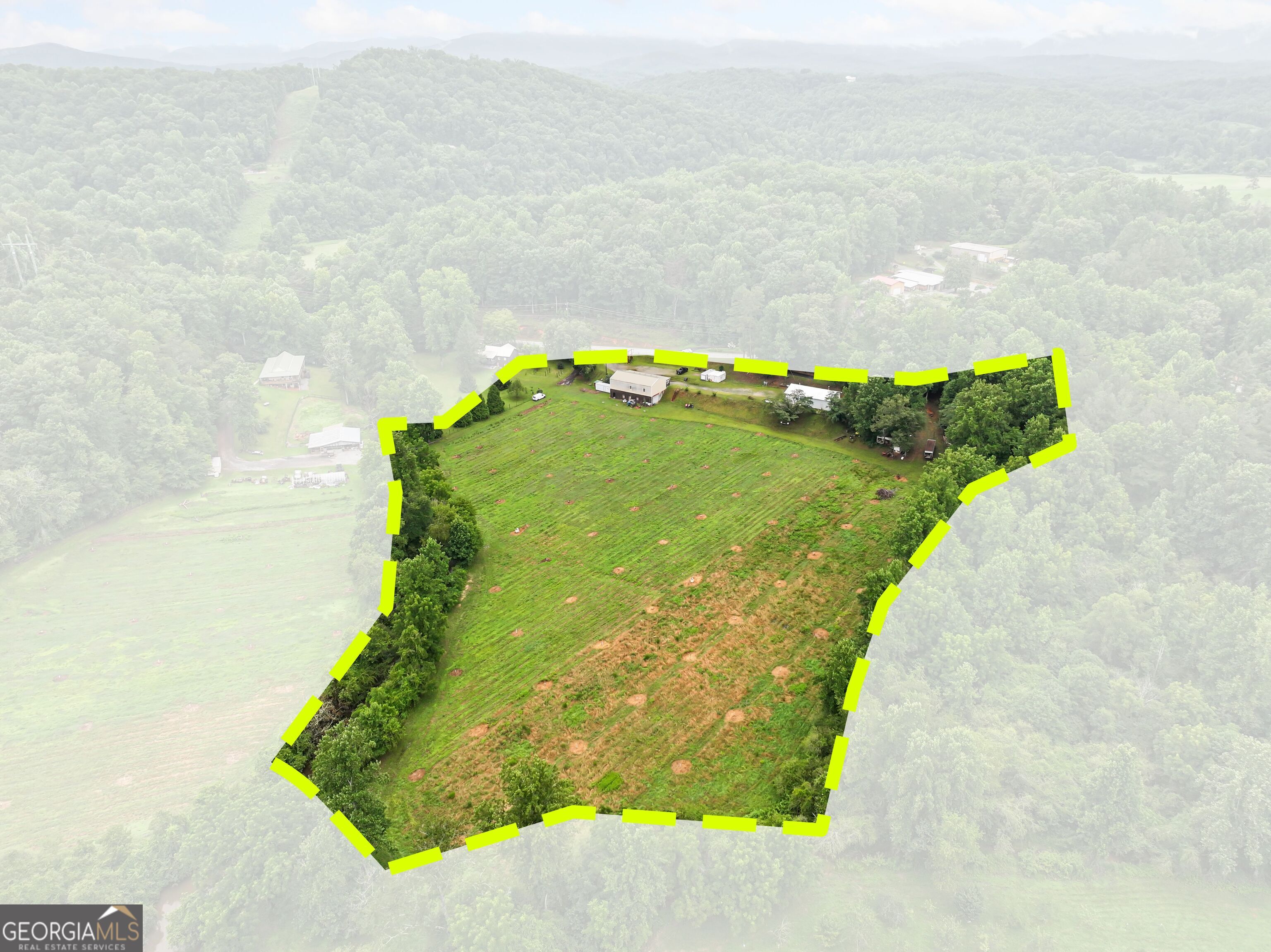 2772 Highway 19 N Property Photo 24