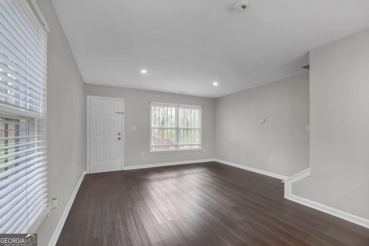 1948 Detroit Avenue Nw # B Property Photo 9