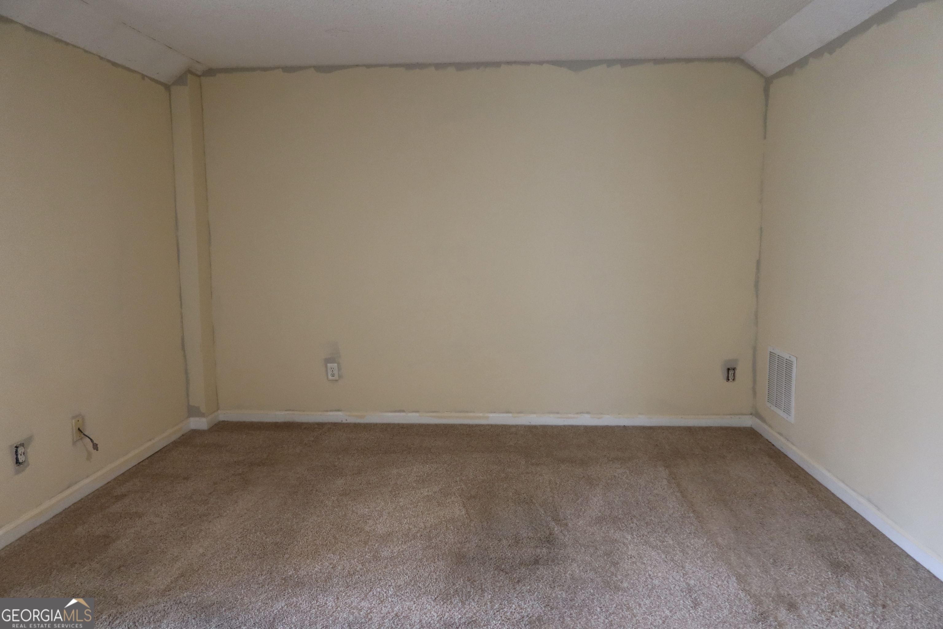 306 Breeze Meadow Property Photo 7