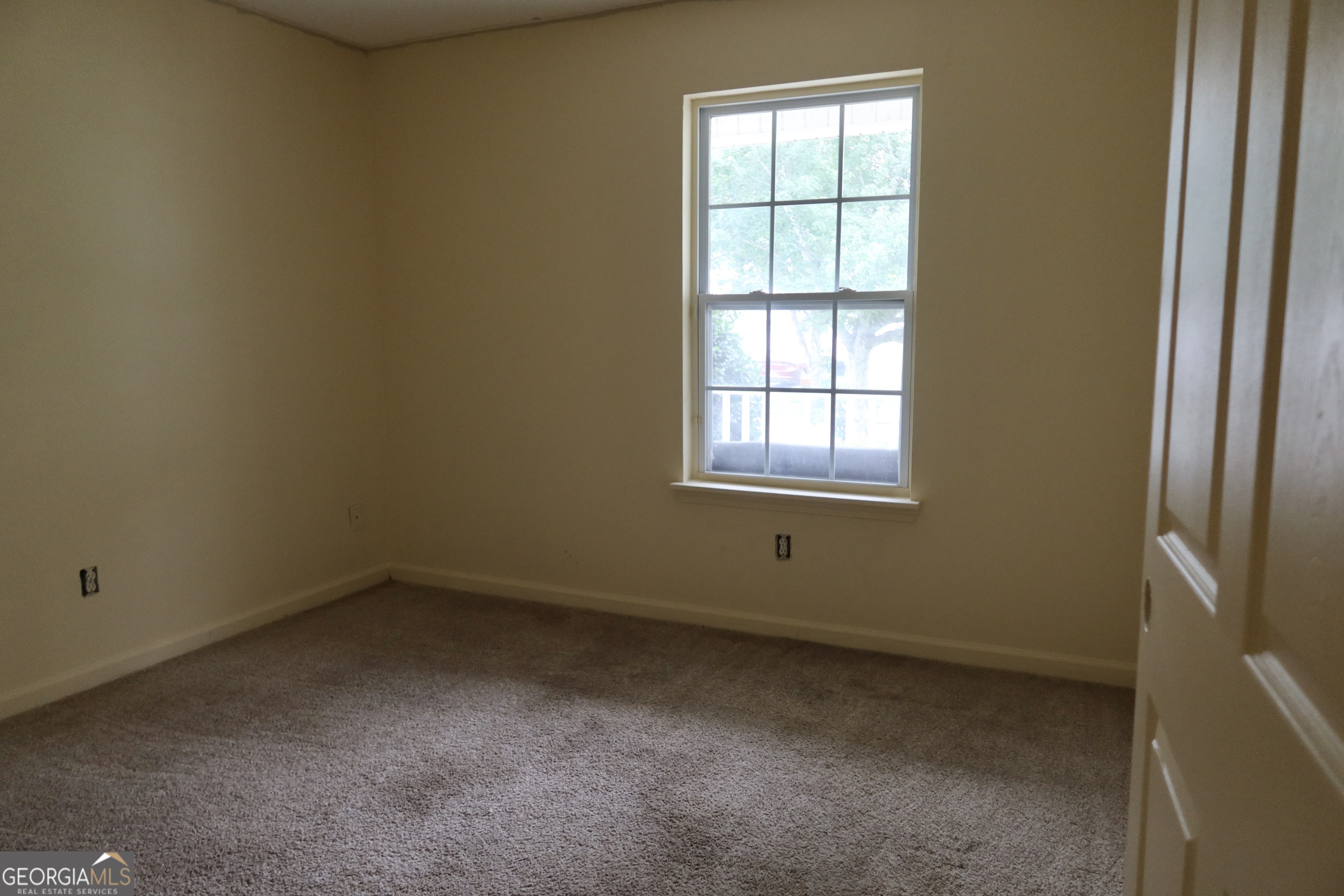 306 Breeze Meadow Property Photo 8