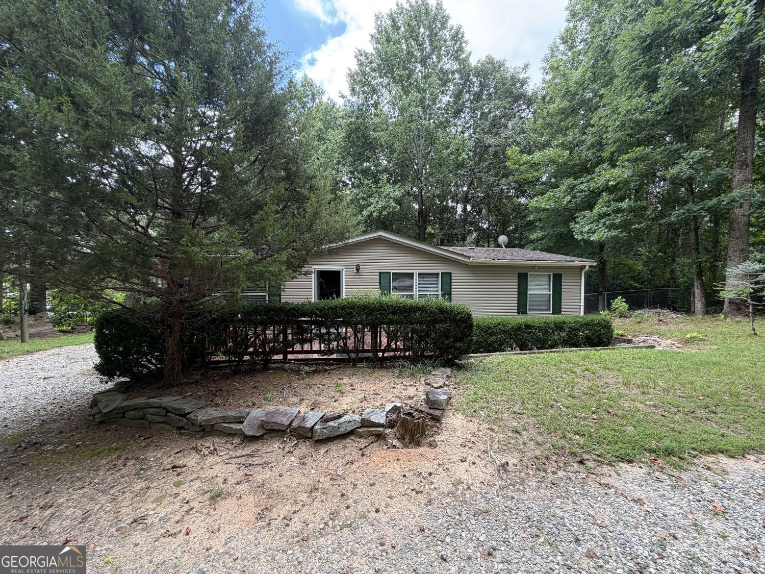 1492 Red Oak Flats Road Property Photo 1
