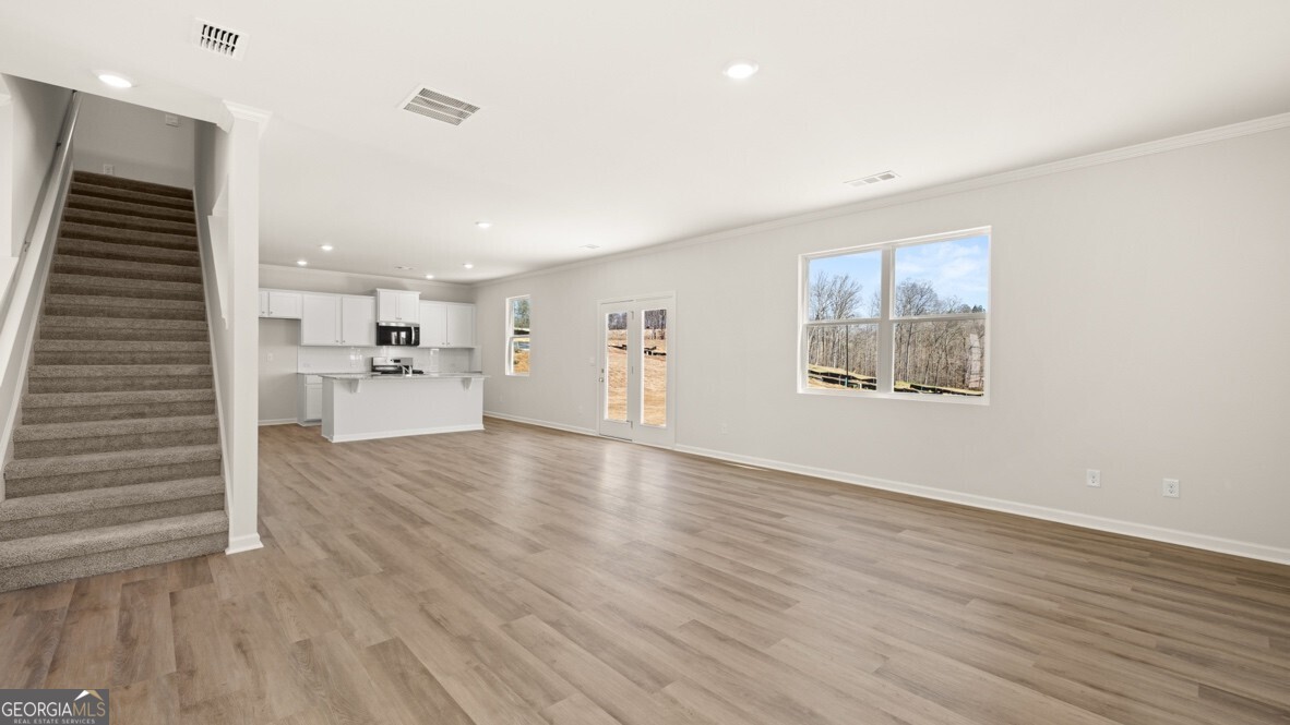 8177 Coldstream Drive Property Photo 14
