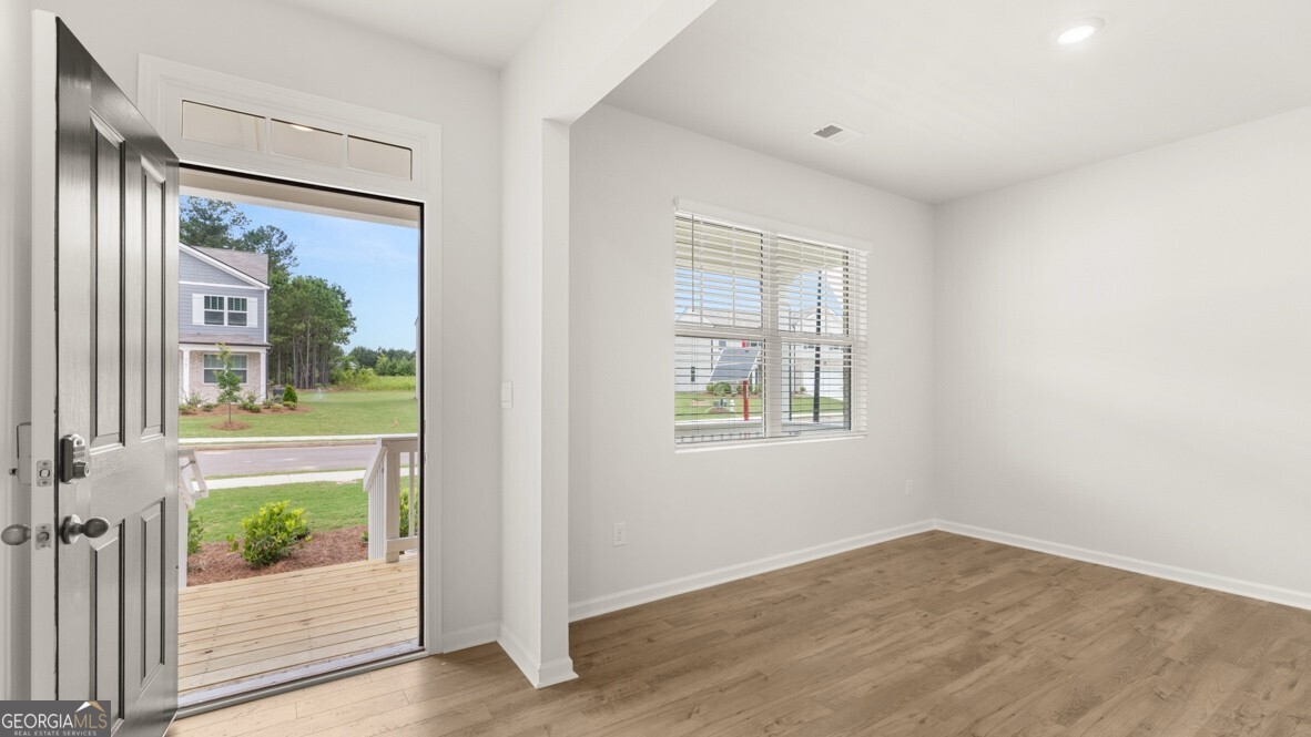 8174 Coldstream Drive Property Photo 2