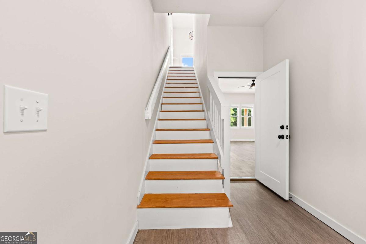 221 Columbus Drive Property Photo 19