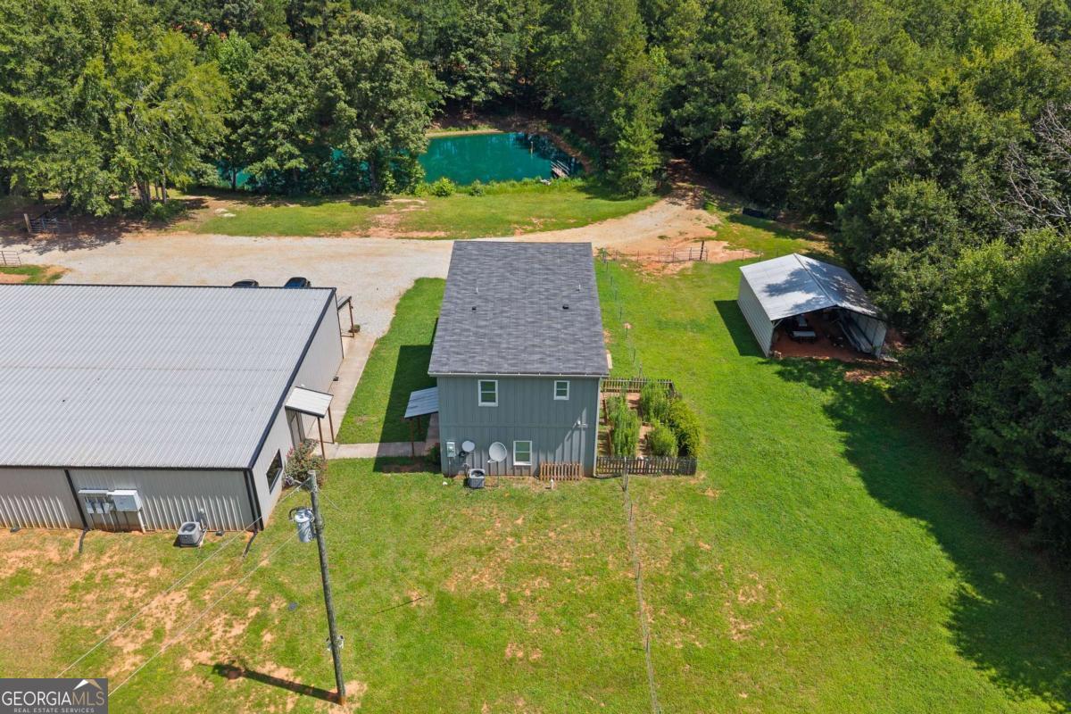 221 Columbus Drive Property Photo 42