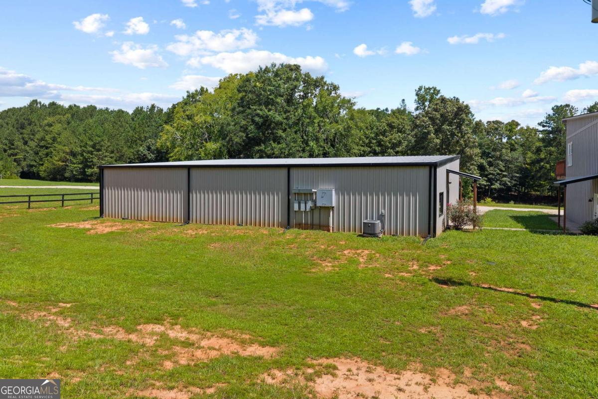 221 Columbus Drive Property Photo 67