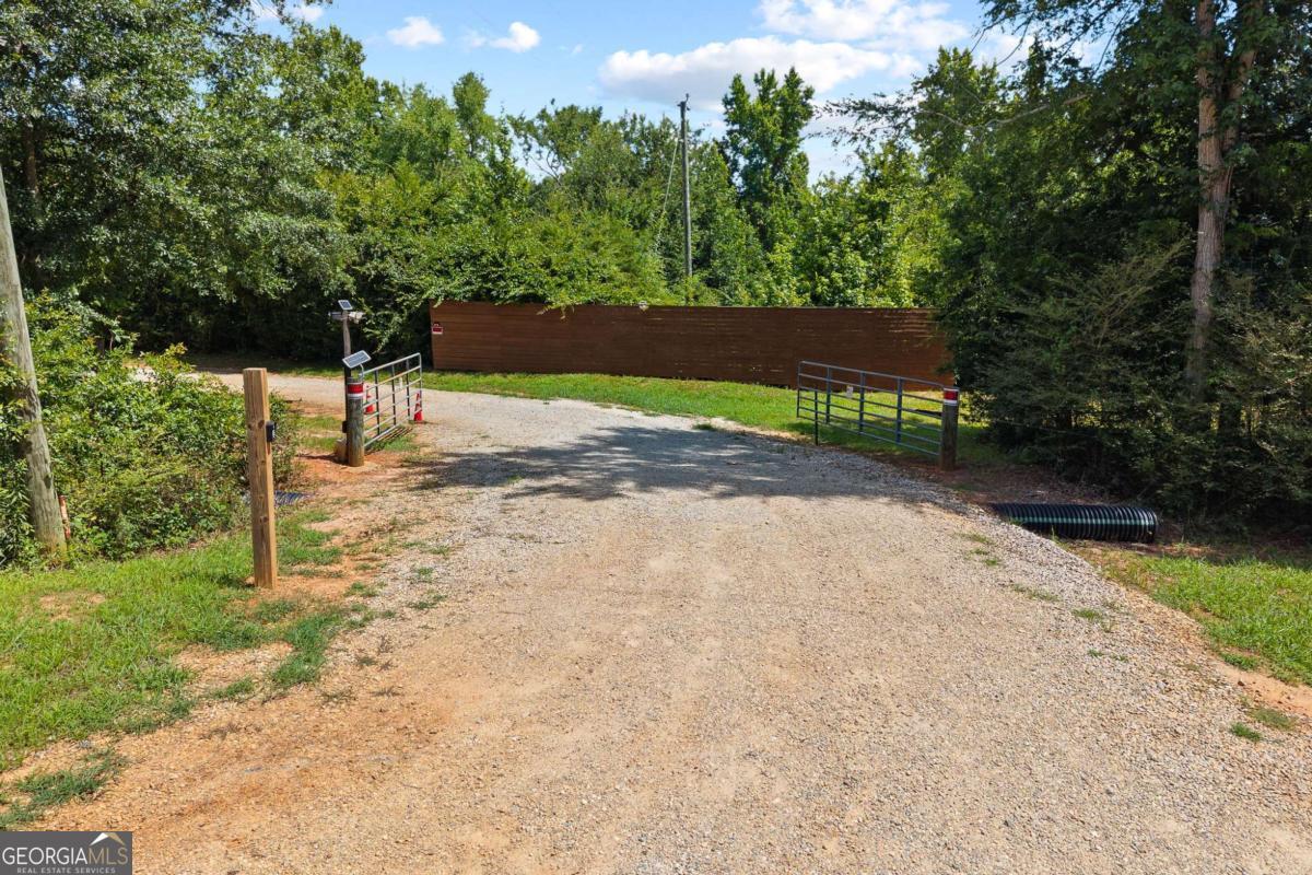 221 Columbus Drive Property Photo 69