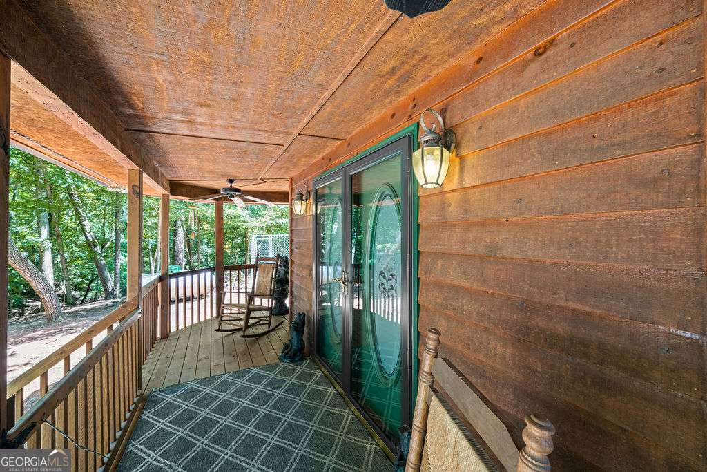 1247 Newport Drive Property Photo 10