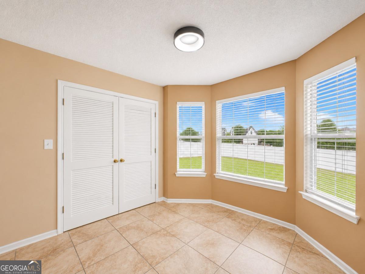 6049 Hitt Lake Trail Property Photo 10