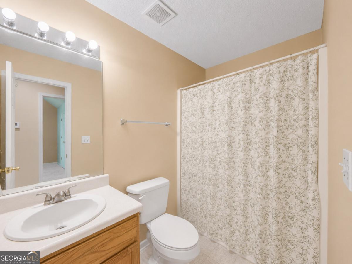 6049 Hitt Lake Trail Property Photo 22