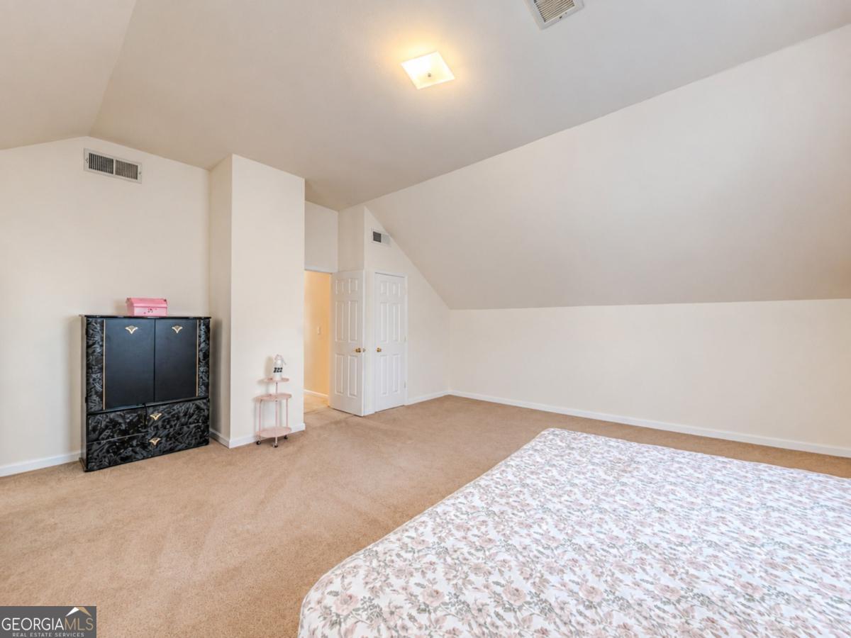 6049 Hitt Lake Trail Property Photo 23