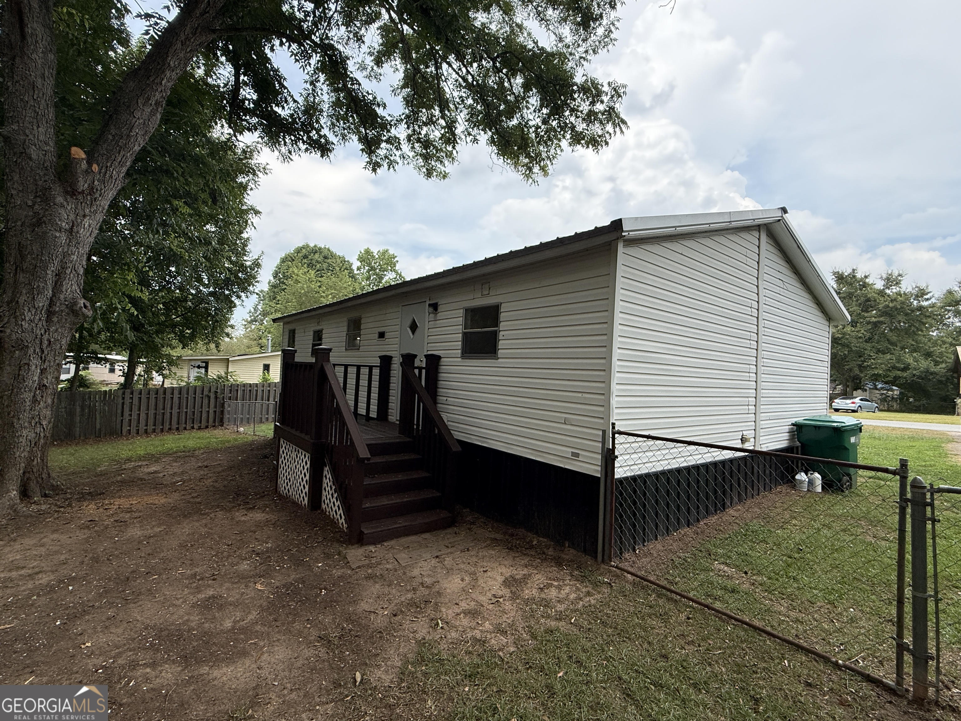 6 Skyland Drive W Property Photo 11