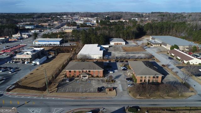 8385 Cherokee Boulevard # 201 Property Photo 3
