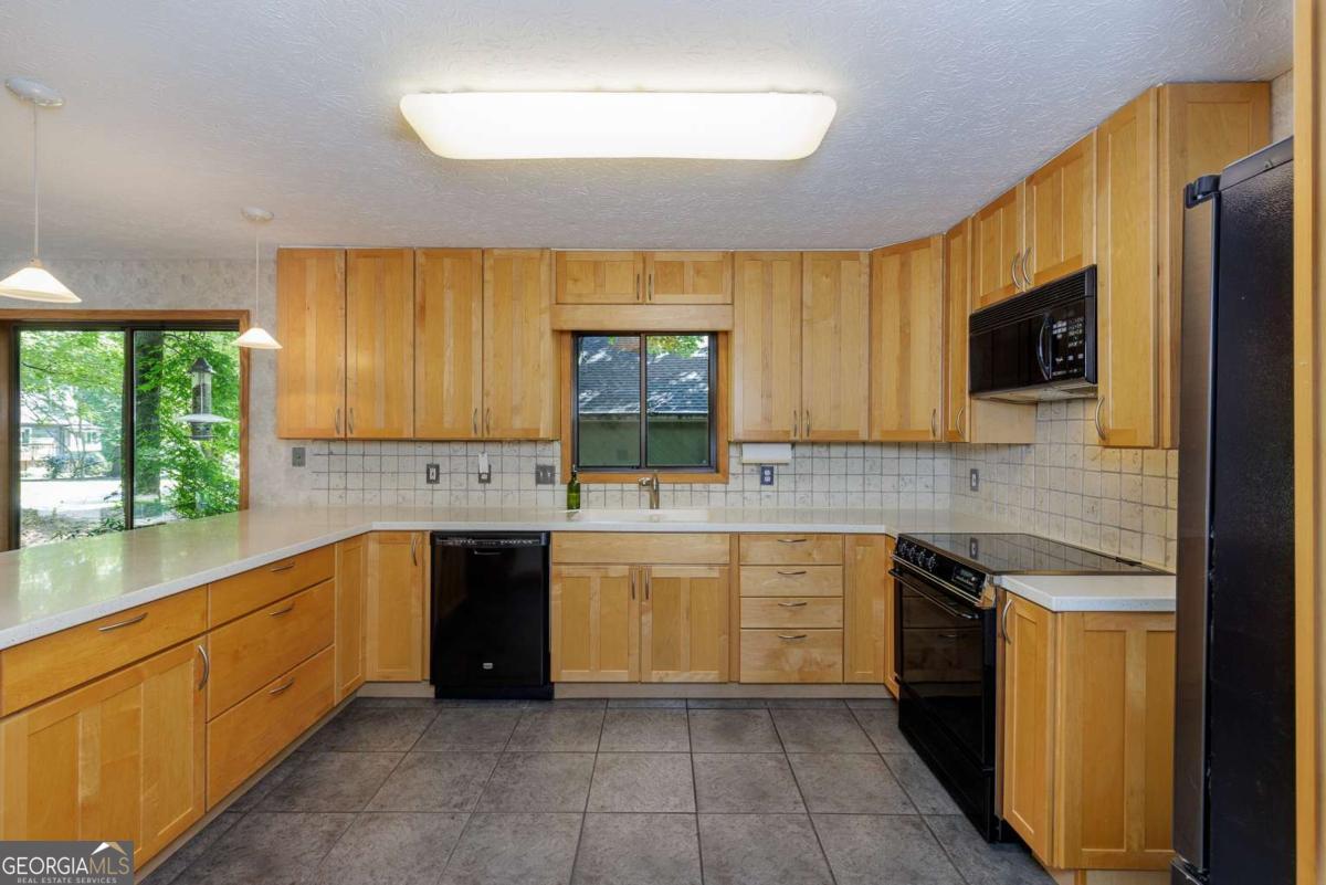 4918 Scotts Creek Trail Property Photo 15