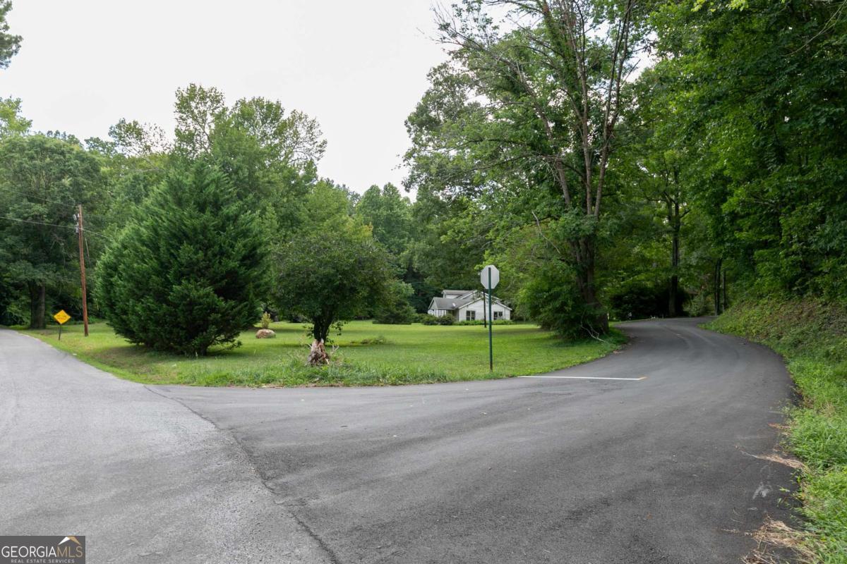 435 Hampton Road Property Photo 1