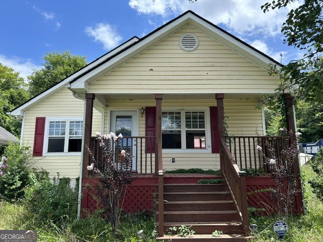 213 Hardy Avenue Sw Property Photo 1