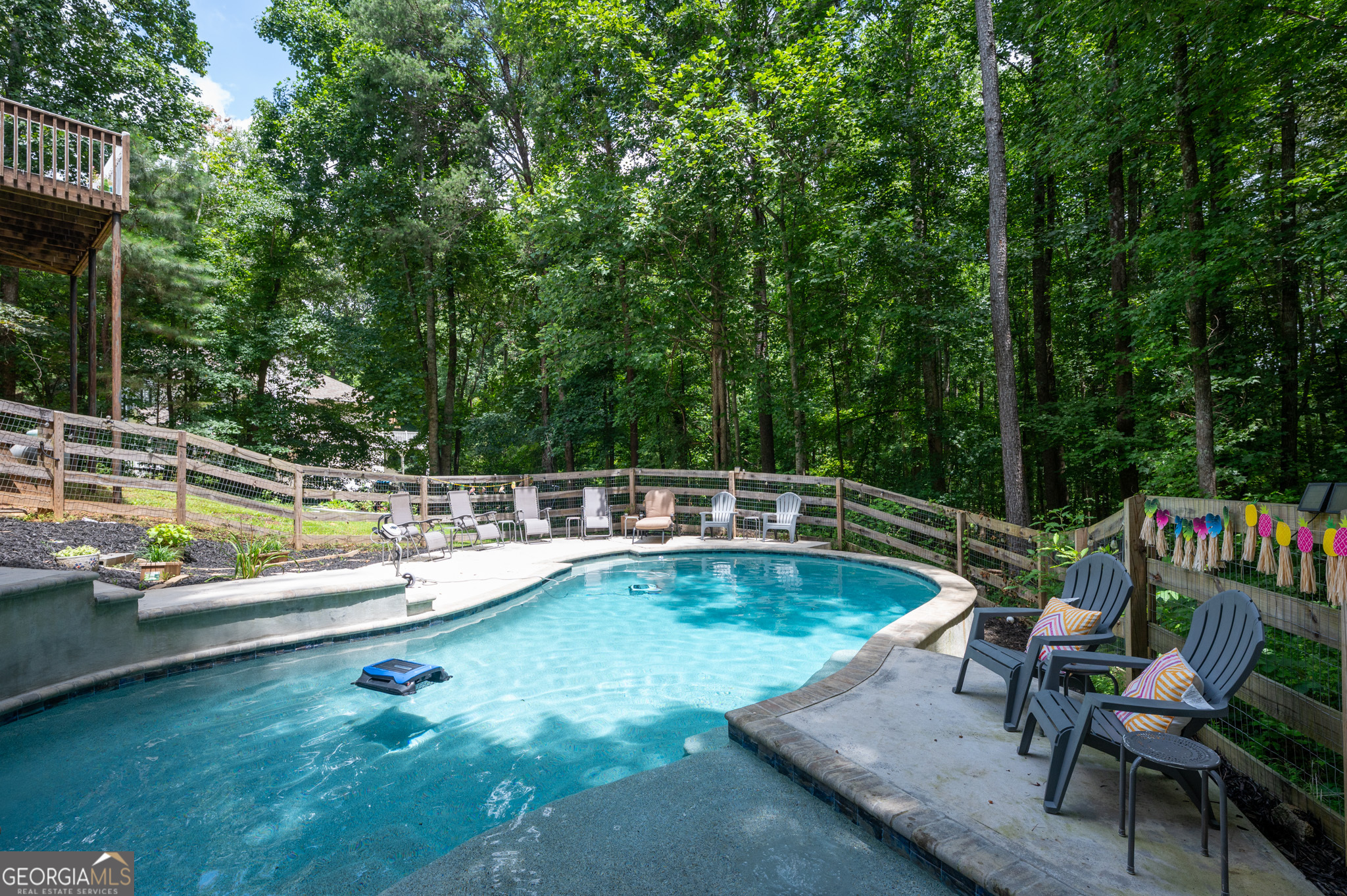 531 Philadelphia Drive Property Photo 3