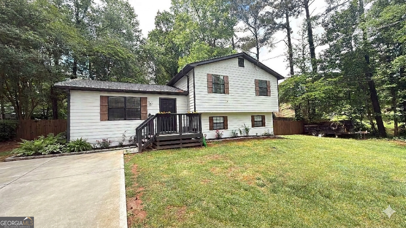 1910 Suwanee Valley Road Nw Property Photo 1