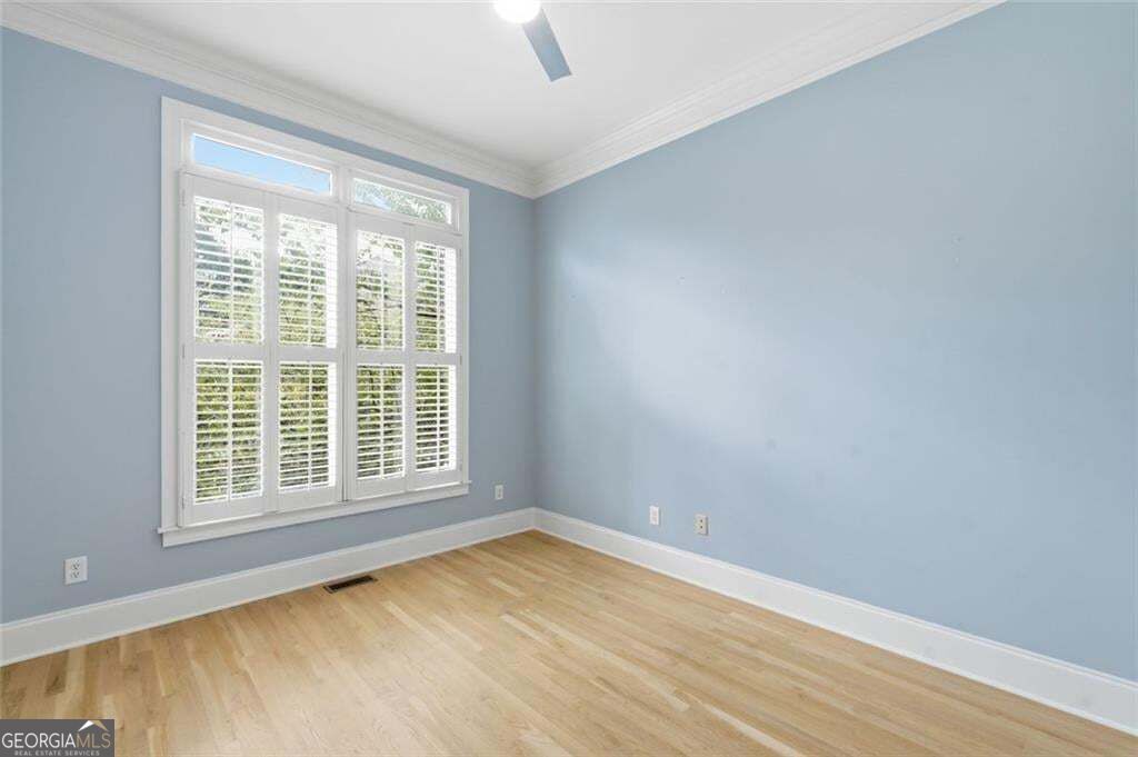 2482 Manor Walk Property Photo 22