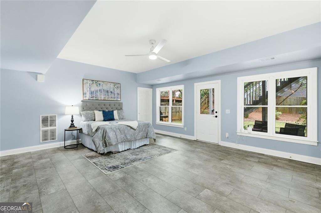 2482 Manor Walk Property Photo 26