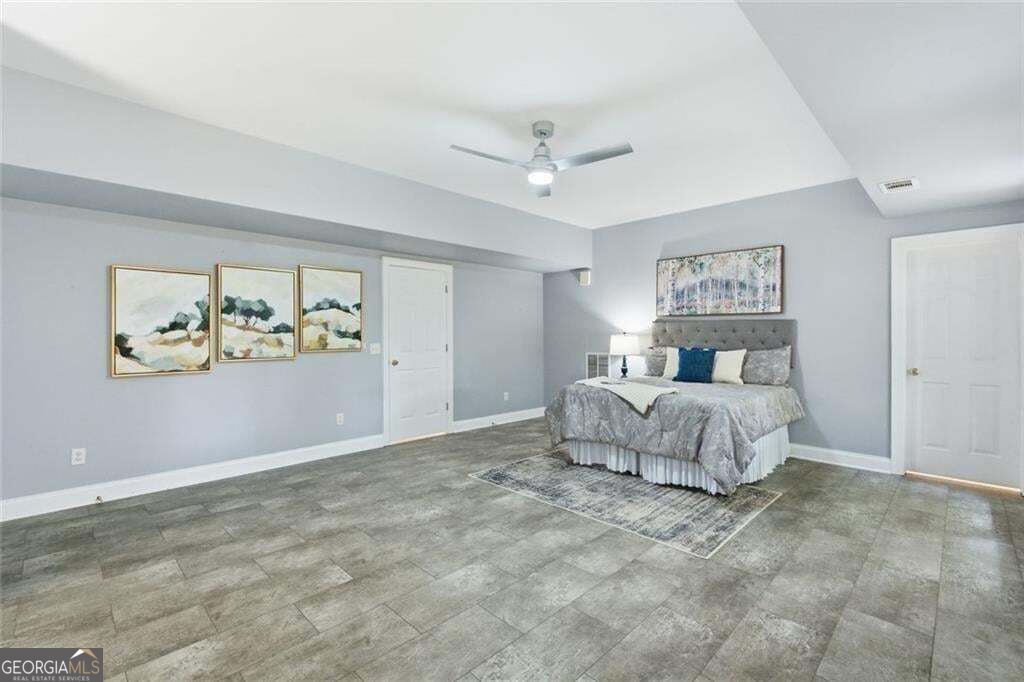2482 Manor Walk Property Photo 29