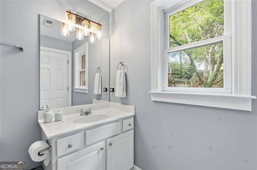 2482 Manor Walk Property Photo 31