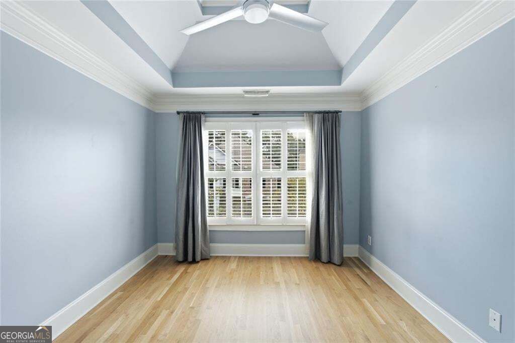 2482 Manor Walk Property Photo 35