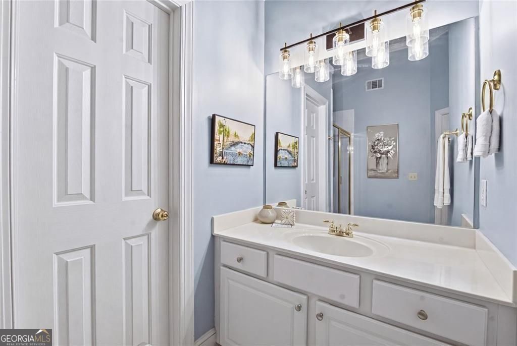 2482 Manor Walk Property Photo 39
