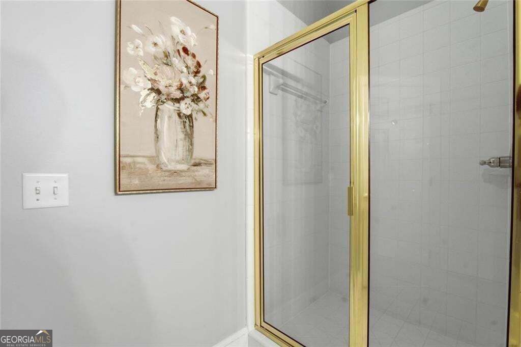 2482 Manor Walk Property Photo 40