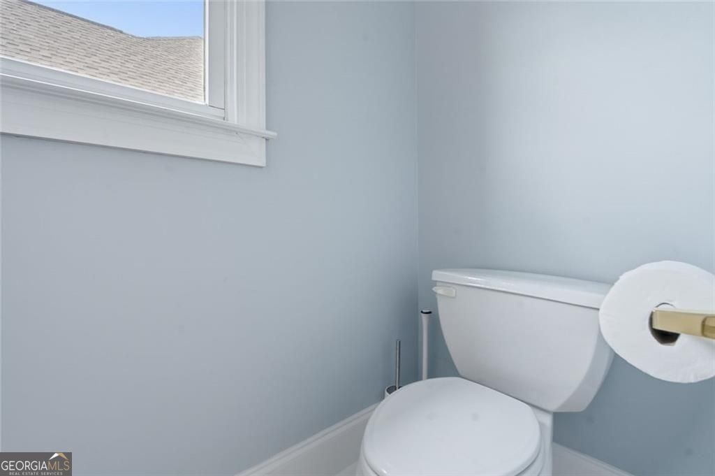 2482 Manor Walk Property Photo 41