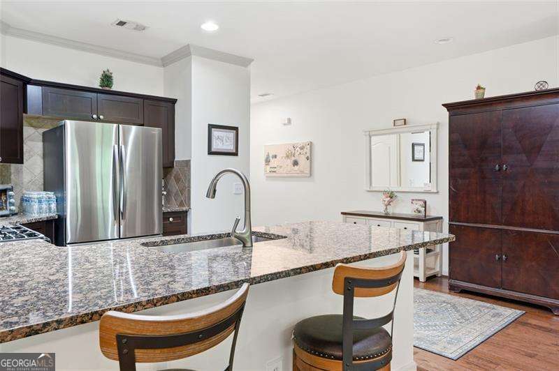 1114 Firethorne Pass Property Photo 14