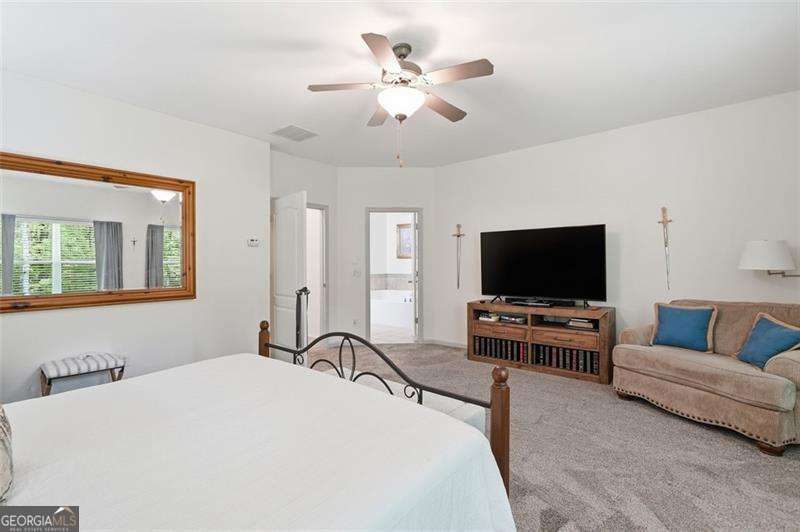 1114 Firethorne Pass Property Photo 22