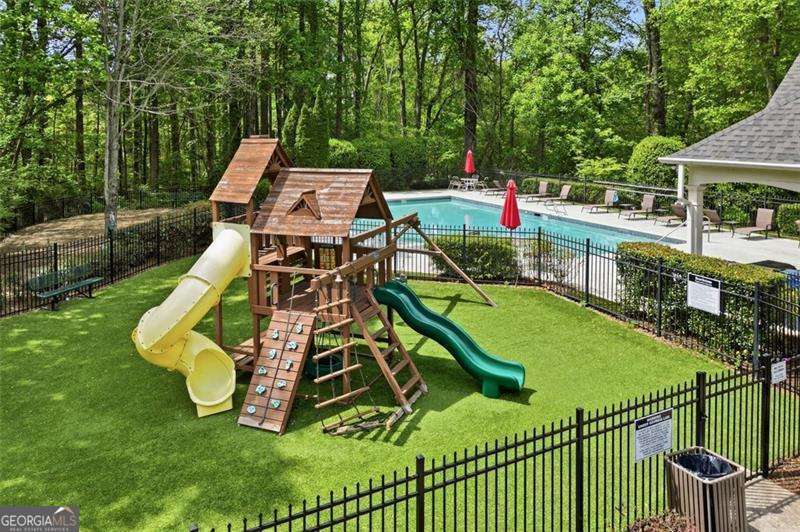 1114 Firethorne Pass Property Photo 37