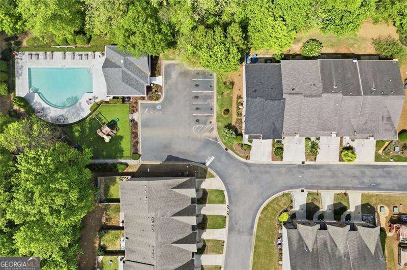 1114 Firethorne Pass Property Photo 39