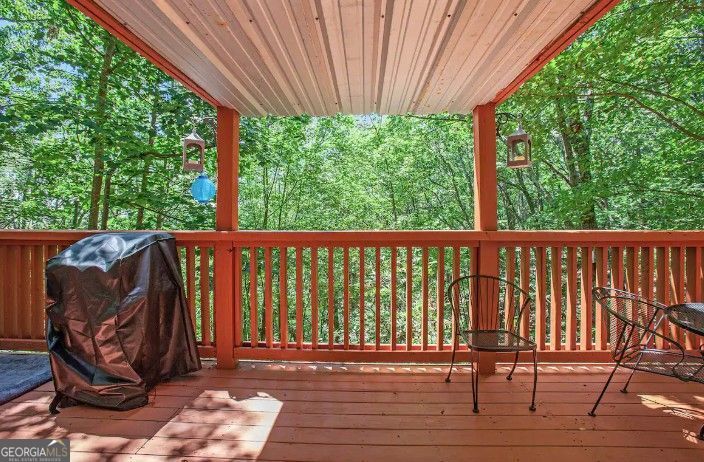 608 Moss Patch Trail Property Photo 4