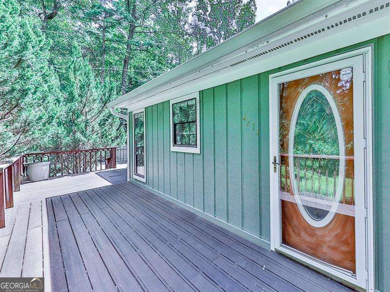 4211 Rose Trail Se Property Photo 4