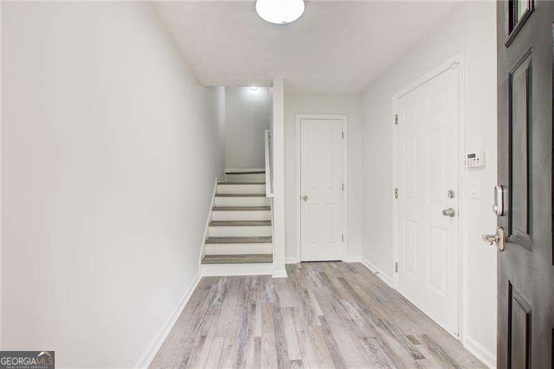 2470 Stonegate Drive Nw Property Photo 10