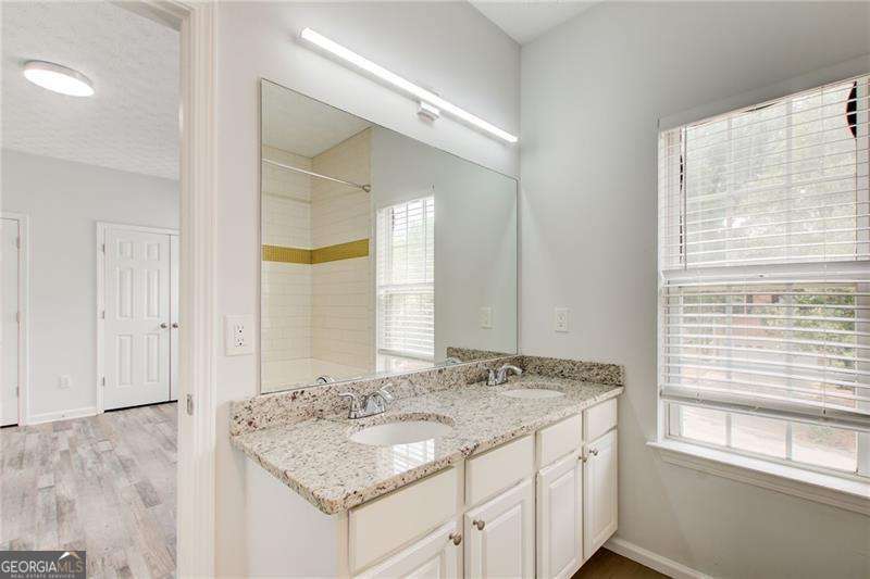 2470 Stonegate Drive Nw Property Photo 19