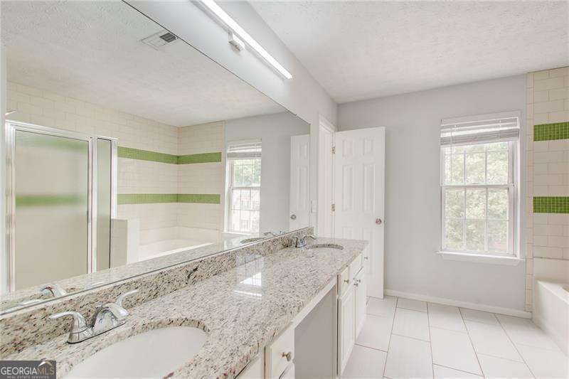 2470 Stonegate Drive Nw Property Photo 31