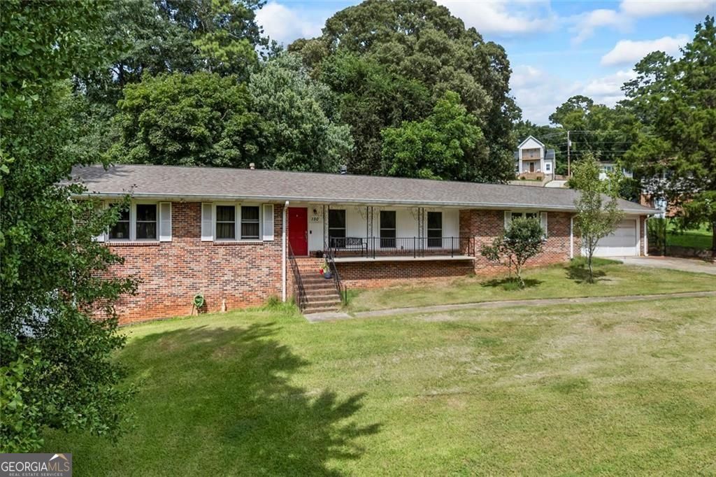 150 Shawnee Drive Property Photo 2