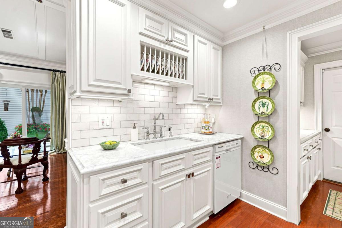 3425 Pinehurst Road Property Photo 29