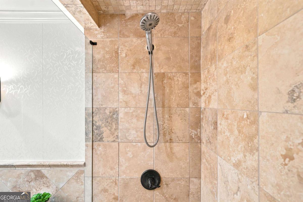 3425 Pinehurst Road Property Photo 38
