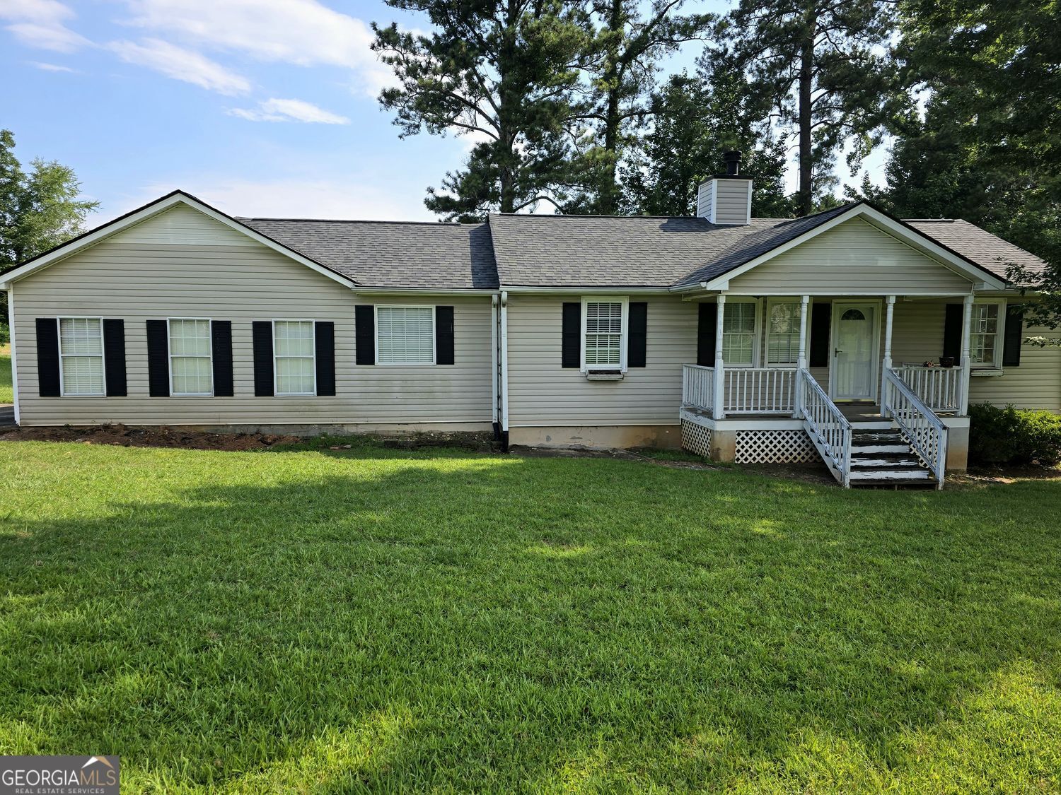 3293 New McEvers Road NW Property Photo 1